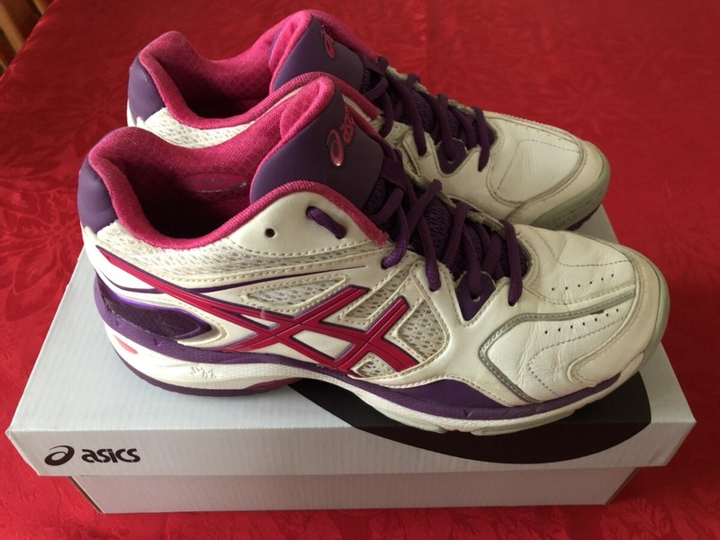 asics netburner 17